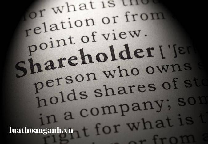 Người thành lập doanh nghiệp là ai?