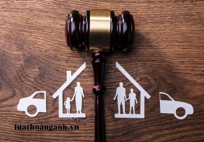 Căn cứ xác định tài sản của vợ chồng khi ly hôn trong tài sản chung của gia đình