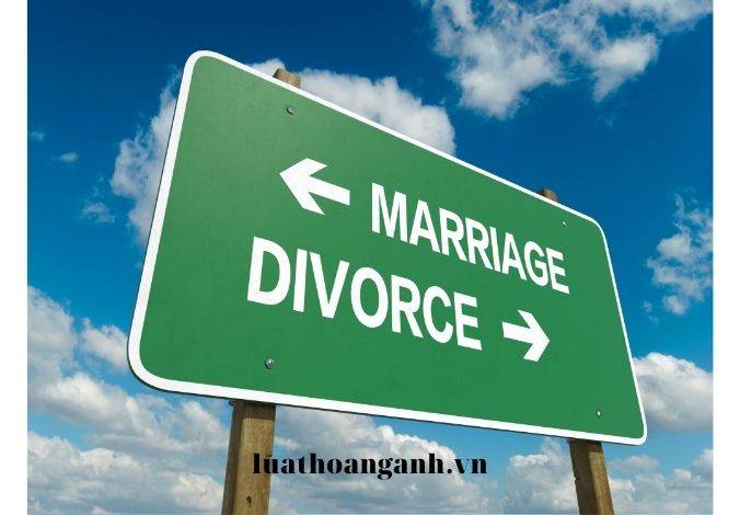 Cha, mẹ, người thân thích khác có quyền yêu cầu Tòa án giải quyết ly hôn cho vợ, chồng không?