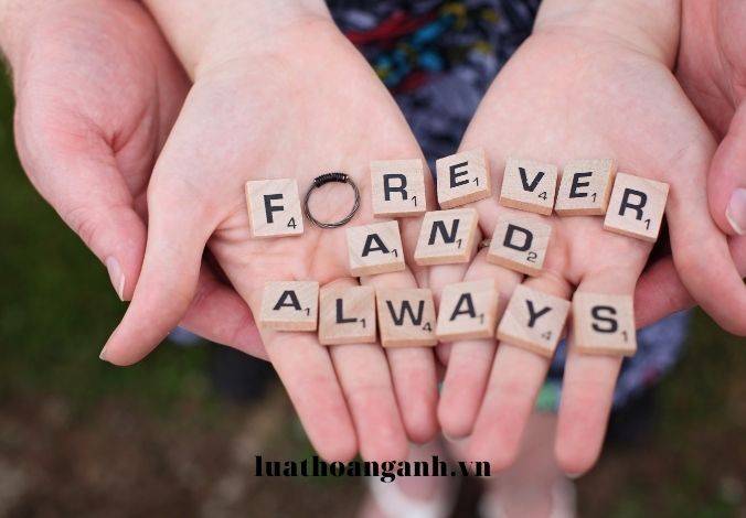 Các cặp đôi đồng tính có được nhận con nuôi không?