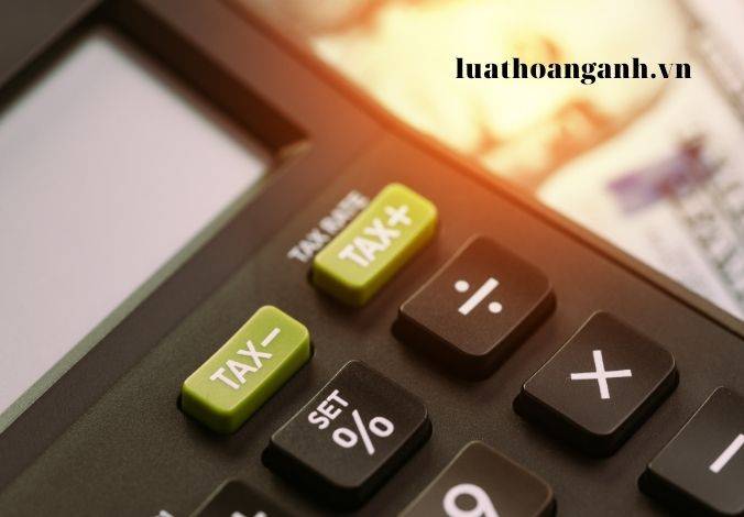 Căn cứ tính thuế đối với thu nhập từ bản quyền của cá nhân không cư trú?