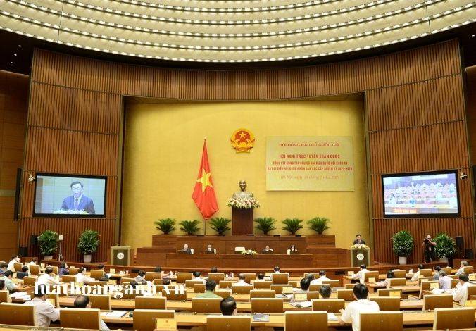 Phiên họp của Ủy ban thường vụ Quốc hội được quy định như thế nào?