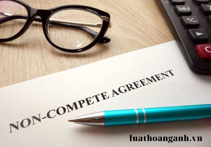 Hồ sơ, trình tự, thủ tục thu hồi giấy chứng nhận đăng ký đầu tư gián tiếp ra nước ngoài đối với ngân hàng thương mại, công ty tài chính tổng hợp?