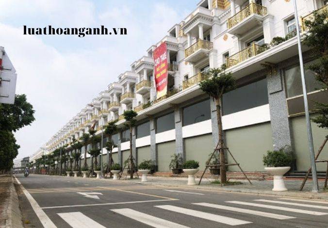 Phương tiện nào được miễn phí sử dụng đường bộ?