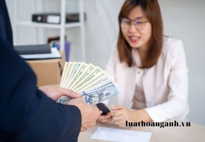 Các quy định về mức tạm ứng hợp đồng, thu hồi tiền tạm ứng và trách nhiệm của bên nhận thầu là gì?(P1)