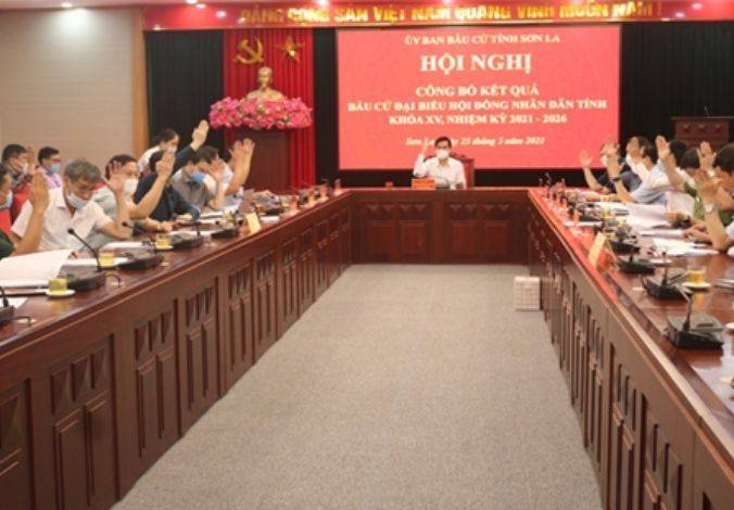 Chế độ, chính sách đối với công nhân công an thôi phục vụ trong Công an nhân dân, hy sinh, từ trần ?