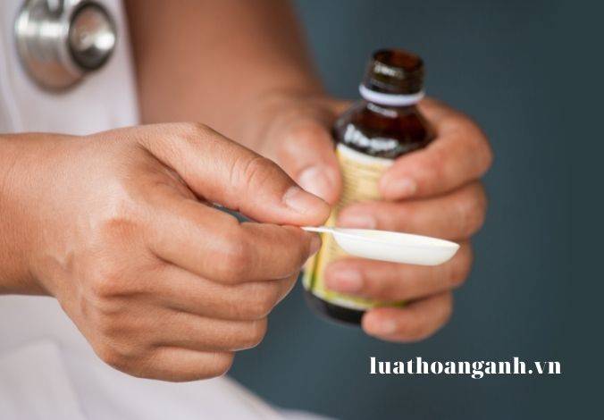 Hồ sơ, thủ tục, thẩm quyền thu hồi giấy đăng ký lưu hành thuốc, nguyên liệu làm thuốc?