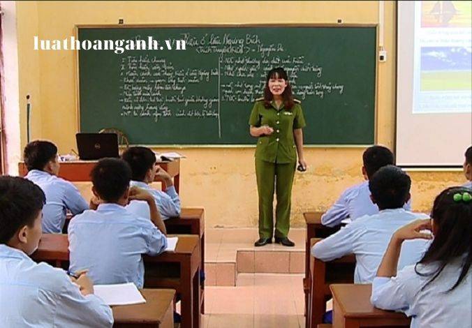 Chống mệnh lệnh là gì? 