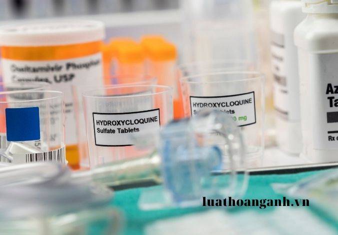 Pháp luật hiện hành quy định như thế nào về kê đơn, bán thuốc qua web