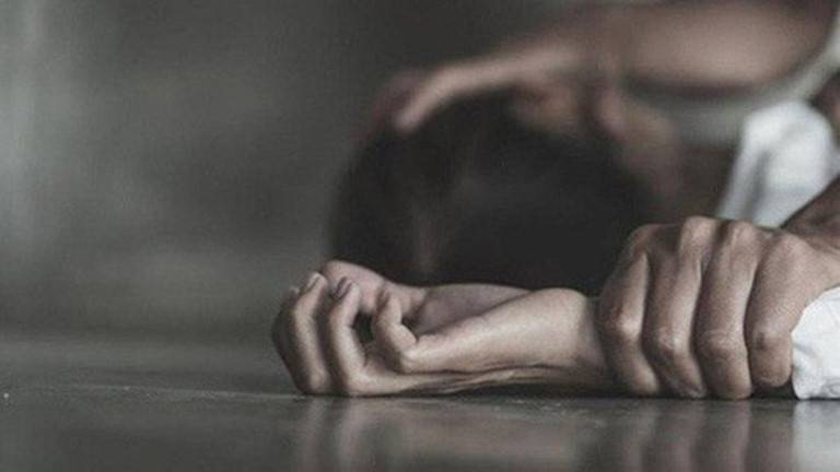 Có tính chất loạn luân trong tội hiếp dâm như thế nào? 