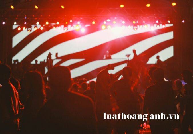 Tổ chức biểu diễn nghệ thuật như thế nào?