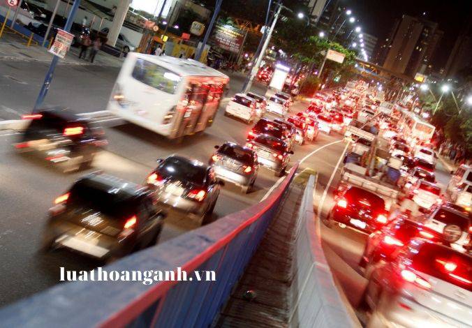 Trình tự, thủ tục mở bãi cất, hạ cánh trên mặt đất, mặt nước, công trình nhân tạo như thế nào?